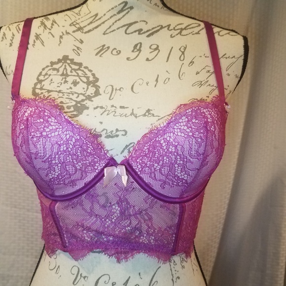 34c Victoria secret bra - Picture 4 of 8